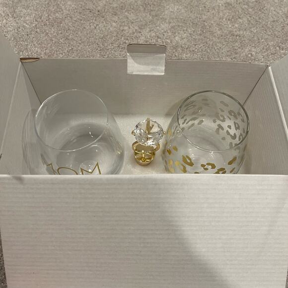 NWB Mom Fuel Cheetah Wine Glass Set Two Stemless Glasses and Cork Stopper - Picture 3 of 7